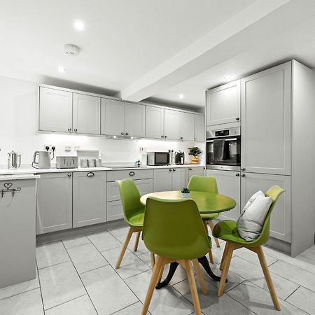 Bell Cottage By Ludlow Castle With Onsite Parking Екстериор снимка