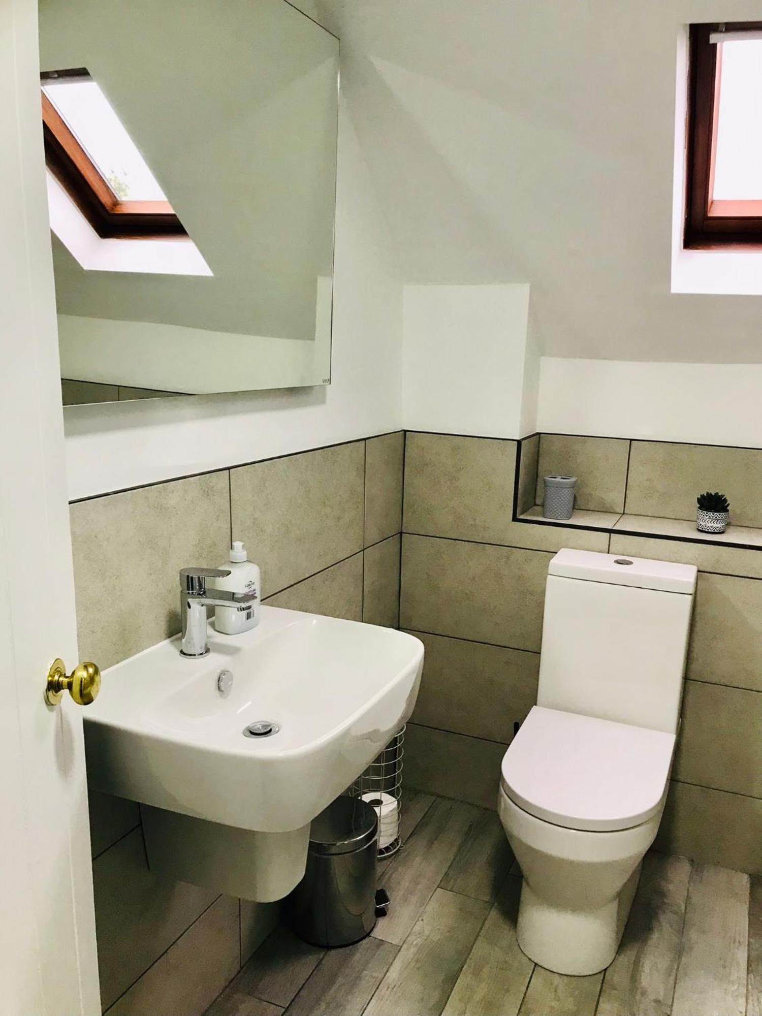 Bell Cottage By Ludlow Castle With Onsite Parking Екстериор снимка