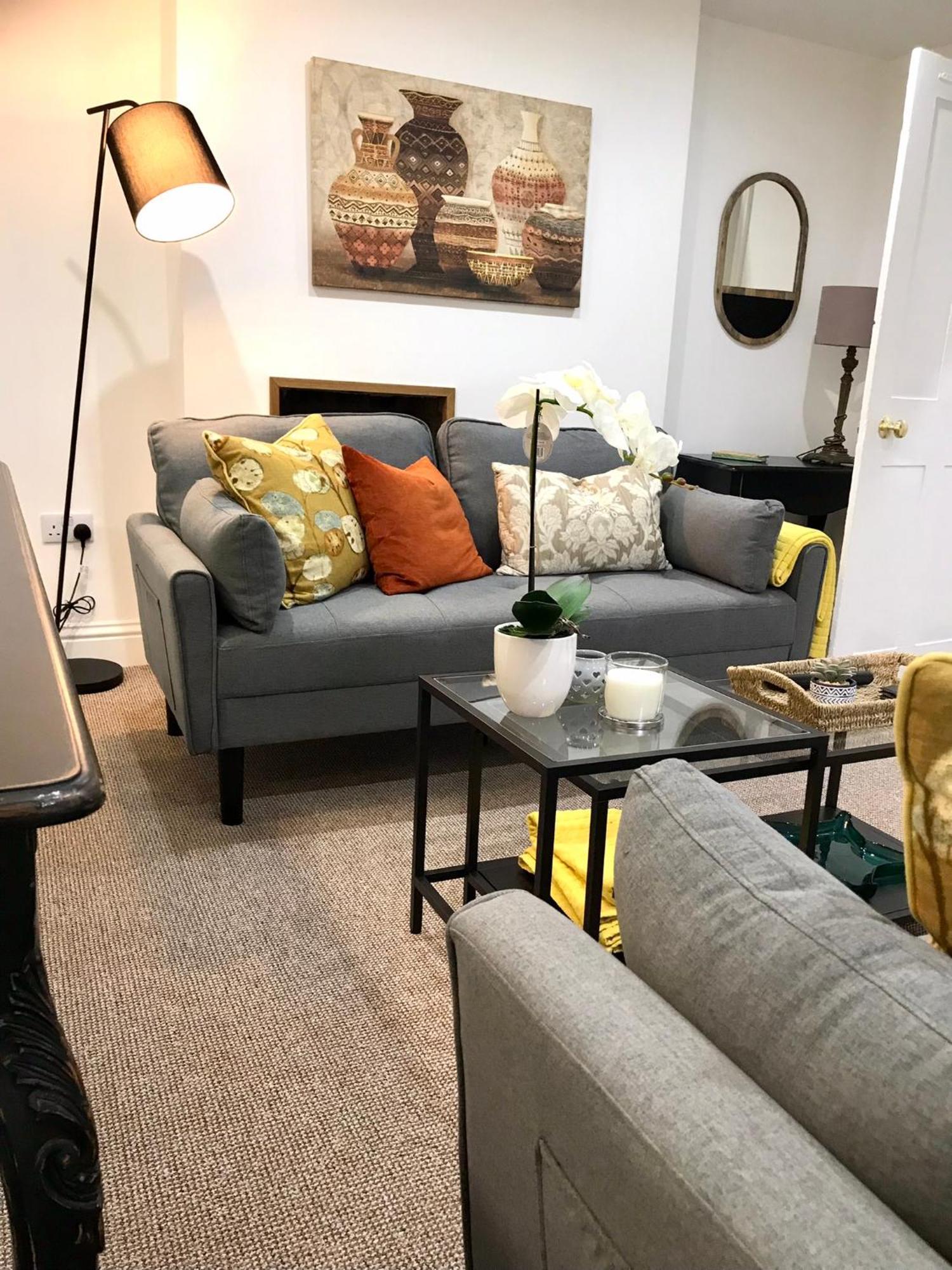 Bell Cottage By Ludlow Castle With Onsite Parking Екстериор снимка