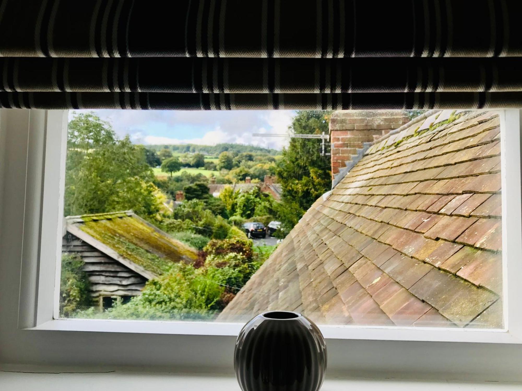 Bell Cottage By Ludlow Castle With Onsite Parking Екстериор снимка