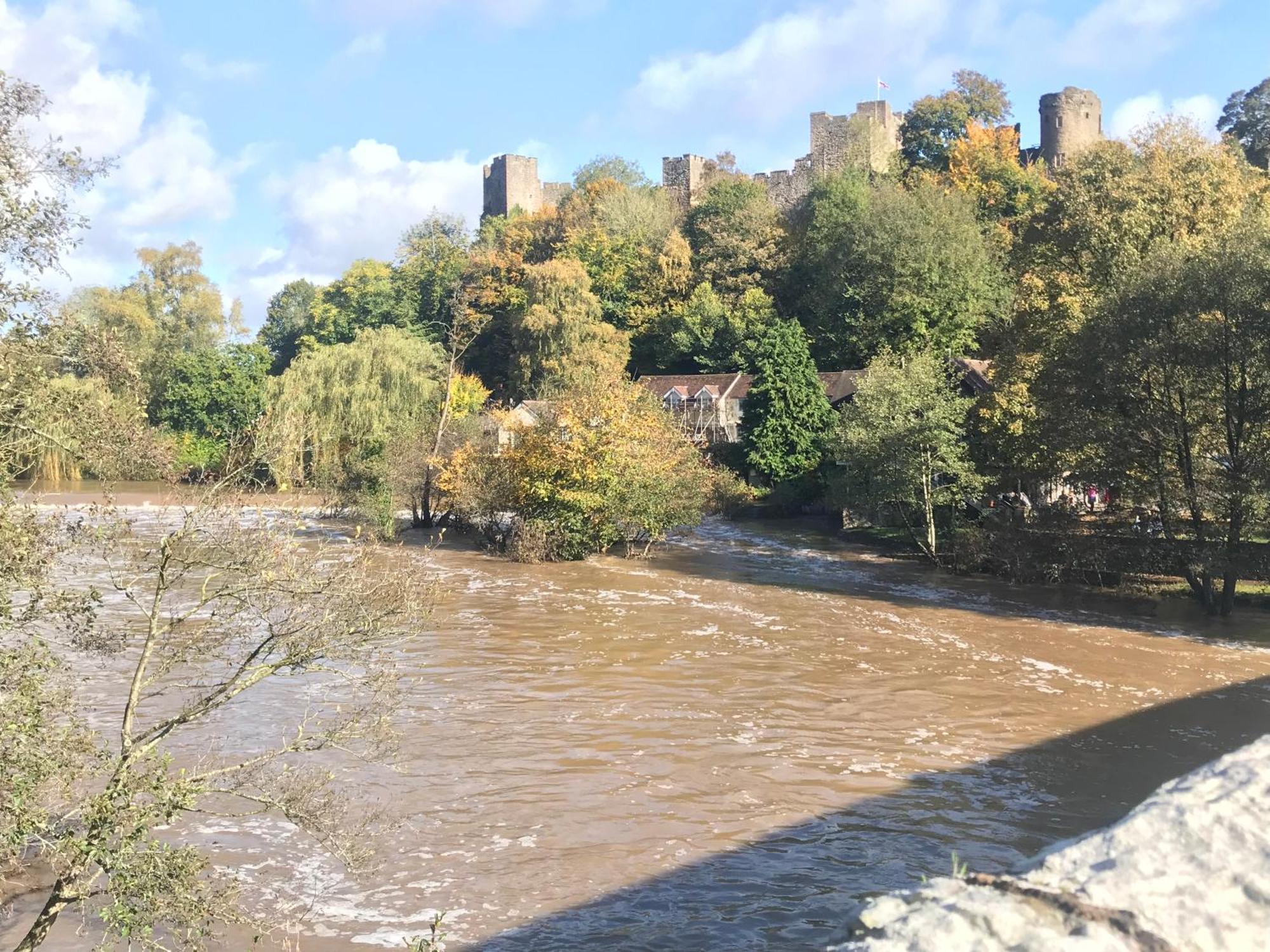 Bell Cottage By Ludlow Castle With Onsite Parking Екстериор снимка